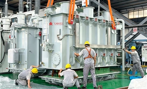 Tangki Minyak Transformer: Struktur, Keperluan & Pertimbangan Reka Bentuk